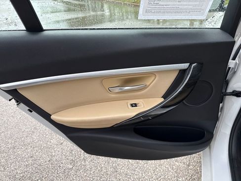 Used 2018 BMW 330i Sedan RWD image 26