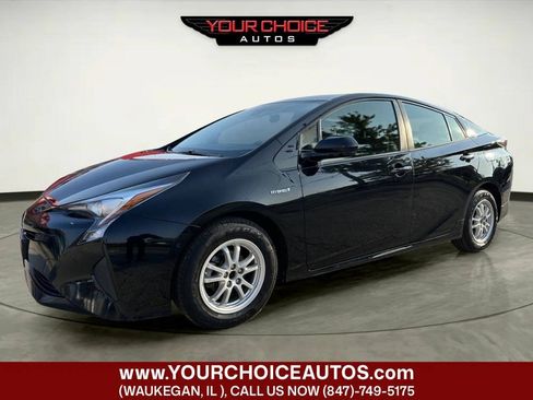 Used 2018 Toyota Prius Three FWD image 1