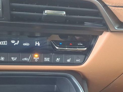 Used 2024 MAZDA CX-90 3.3 Turbo S w/ Premium Plus image 16