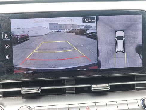 Used 2024 Hyundai Kona Limited AWD/4WD image 25