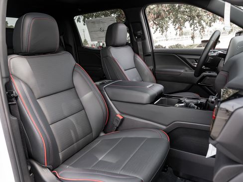 New 2024 Chevrolet Silverado EV RST image 36