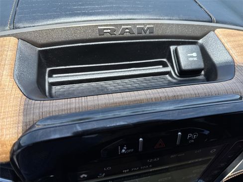 Used 2019 RAM 1500 Limited AWD/4WD image 24