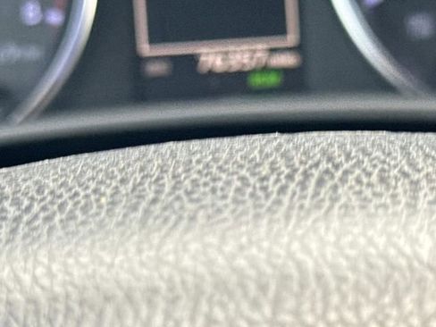 Used 2018 Toyota Highlander XLE FWD image 34