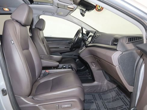 Used 2018 Honda Odyssey EX-L image 12