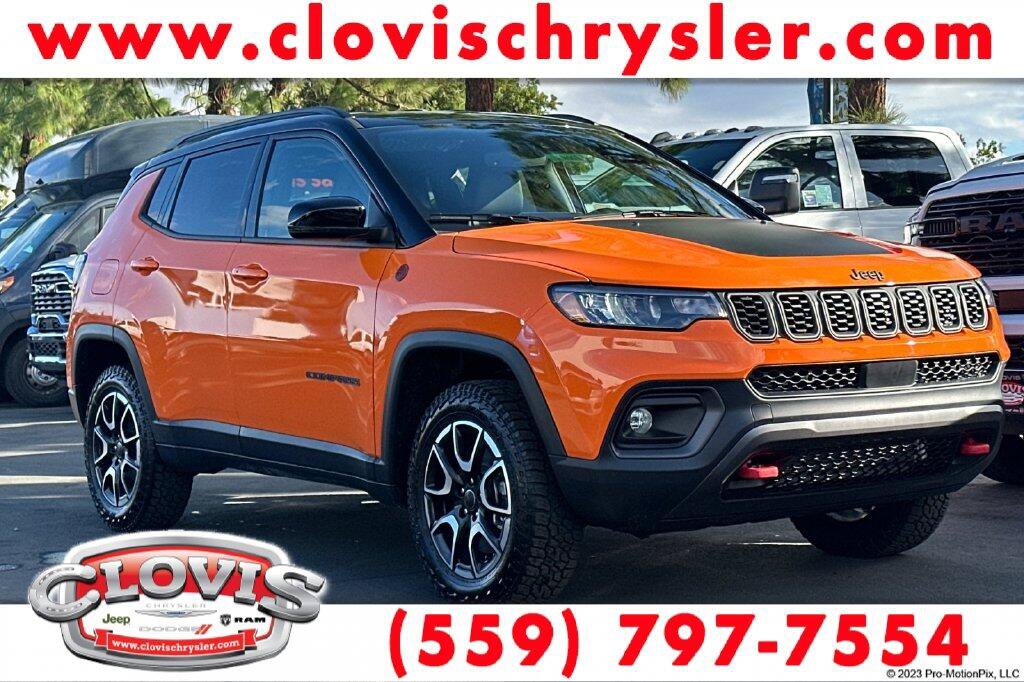 New 2026 Jeep Compass Trailhawk AWD/4WD image 1