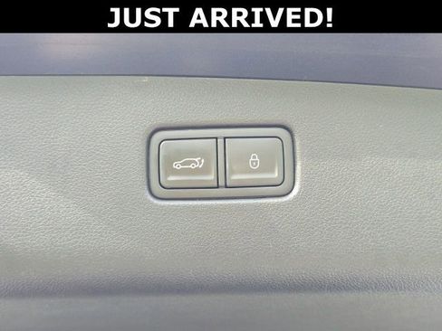 Used 2024 Genesis GV70 2.5T w/ Sport Prestige Package AWD/4WD image 9