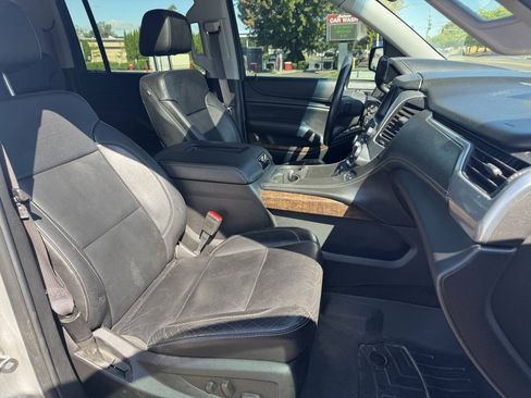 Used 2015 Chevrolet Suburban LT AWD/4WD image 9