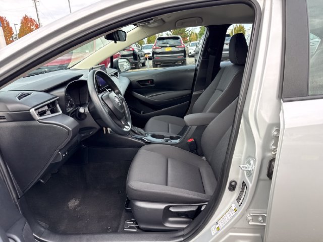 Used 2024 Toyota Corolla LE FWD image 15