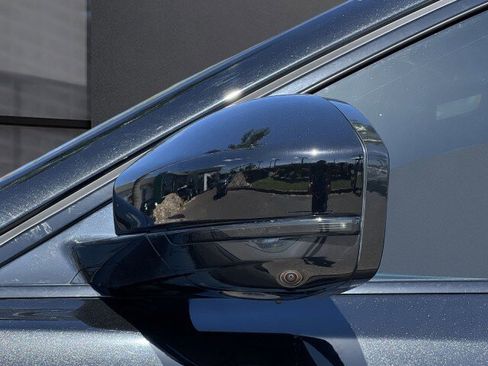 Certified 2025 Jaguar F-PACE R-Dynamic S image 11