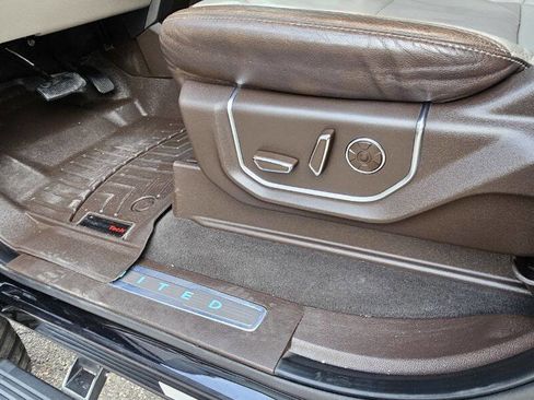 Used 2019 Ford F450 Limited image 37