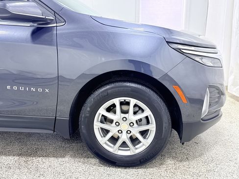 Used 2023 Chevrolet Equinox LT image 31