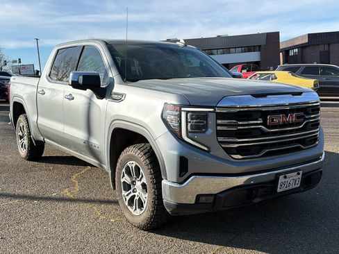 Certified 2024 GMC Sierra 1500 SLT image 3