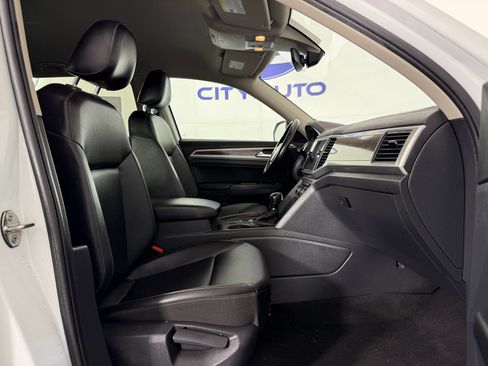 Used 2019 Volkswagen Atlas SE image 13