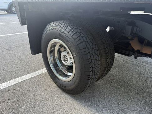 Used 2019 GMC Sierra 3500 4x4 Crew Cab w/ Sierra Convenience Package image 12