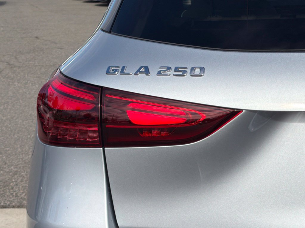 Certified 2026 Mercedes-Benz GLA 250 image 13