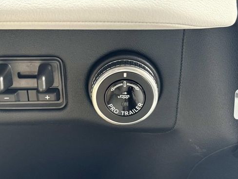 New 2026 Lincoln Navigator Black Label AWD/4WD image 34