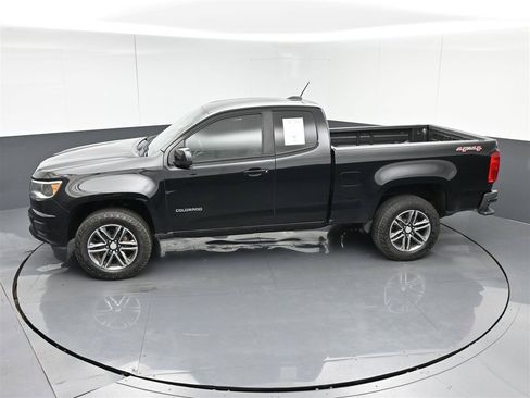 Used 2019 Chevrolet Colorado W/T w/ Custom Special Edition AWD/4WD image 27
