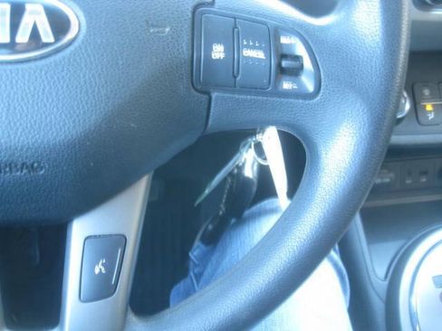 Used 2015 Kia Sportage LX image 24