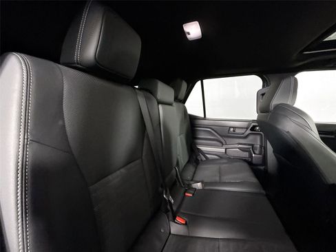 Certified 2026 Toyota 4Runner TRD Off-Road Premium image 43