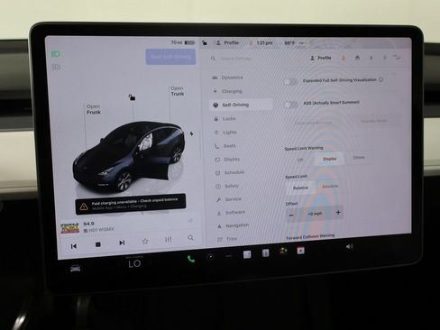 Used 2024 Tesla Model Y Long Range AWD/4WD image 43