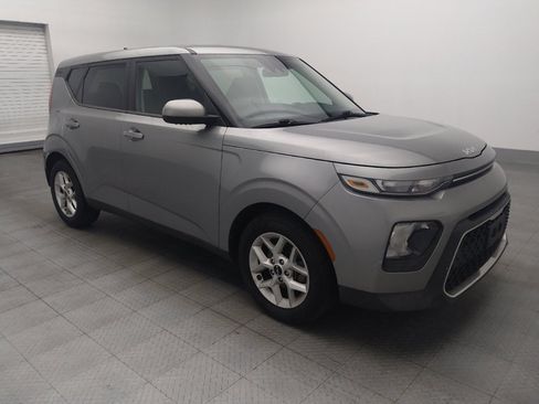 Used 2022 Kia Soul LX w/ Technology Package FWD image 11