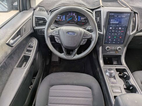 Used 2022 Ford Edge SE AWD/4WD image 16