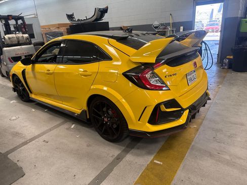 Used 2021 Honda Civic Type R Limited image 7