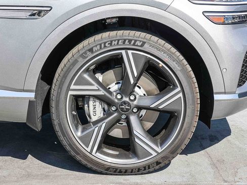 New 2026 Genesis GV80 2.5T Prestige image 9