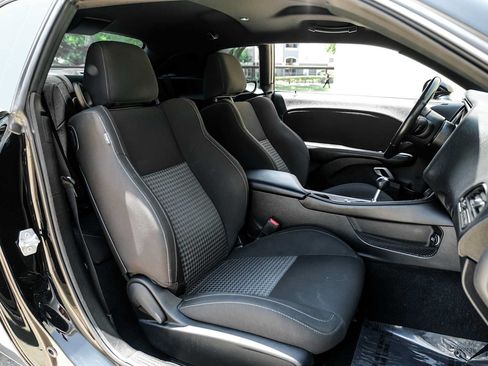 Used 2022 Dodge Challenger R/T w/ Shaker Package RWD image 33