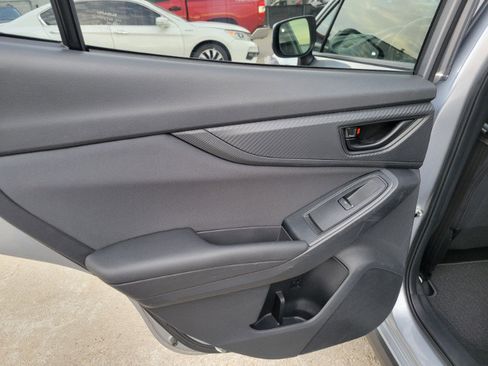 Used 2019 Subaru Crosstrek 2.0i Premium w/ Eyesight System AWD/4WD image 19