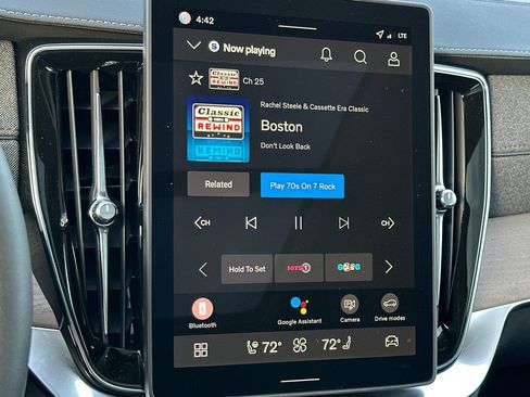 New 2026 Volvo XC90 B5 Plus w/ Protection Package image 18