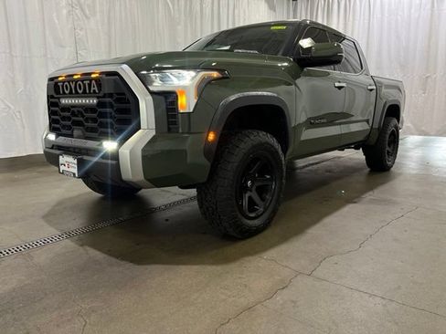 Used 2023 Toyota Tundra Limited AWD/4WD image 24