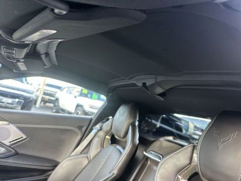 Used 2022 Chevrolet Corvette Stingray Preferred Cpe w/ Z51 Performance Package image 19