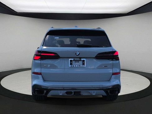 New 2026 BMW X5 xDrive40i w/ M Sport Package AWD/4WD image 7