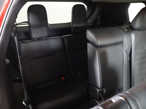 Used 2024 Mitsubishi Outlander SE image 37