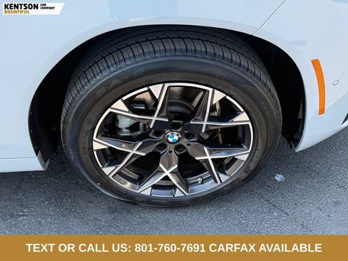 Used 2025 BMW X3 xDrive30i AWD/4WD image 13