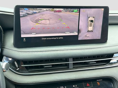 Used 2023 INFINITI QX60 Luxe w/ Cargo Package AWD/4WD image 12
