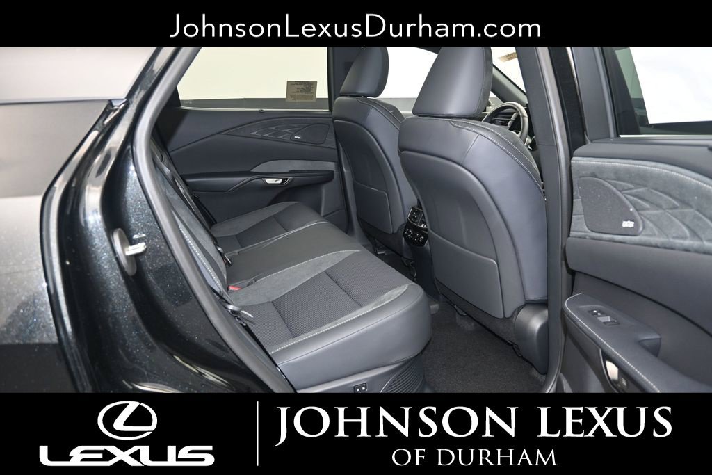 New 2026 Lexus RX 450h AWD w/ Convenience Package image 10