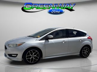 Used 2015 Ford Focus SE w/ SE Sport Package image 1