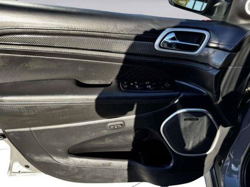 Used 2021 Jeep Grand Cherokee Trackhawk AWD/4WD image 19