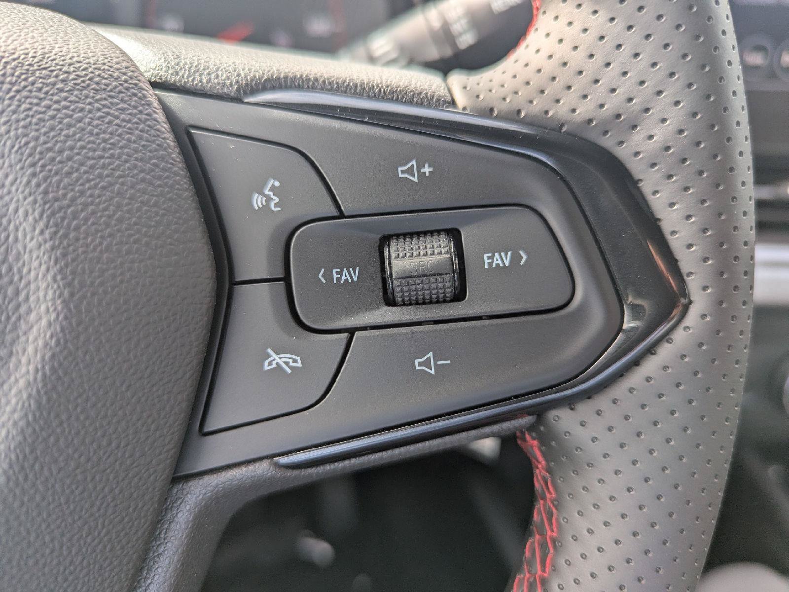 New 2026 Chevrolet Trax RS w/ Driver Confidence Package FWD image 45