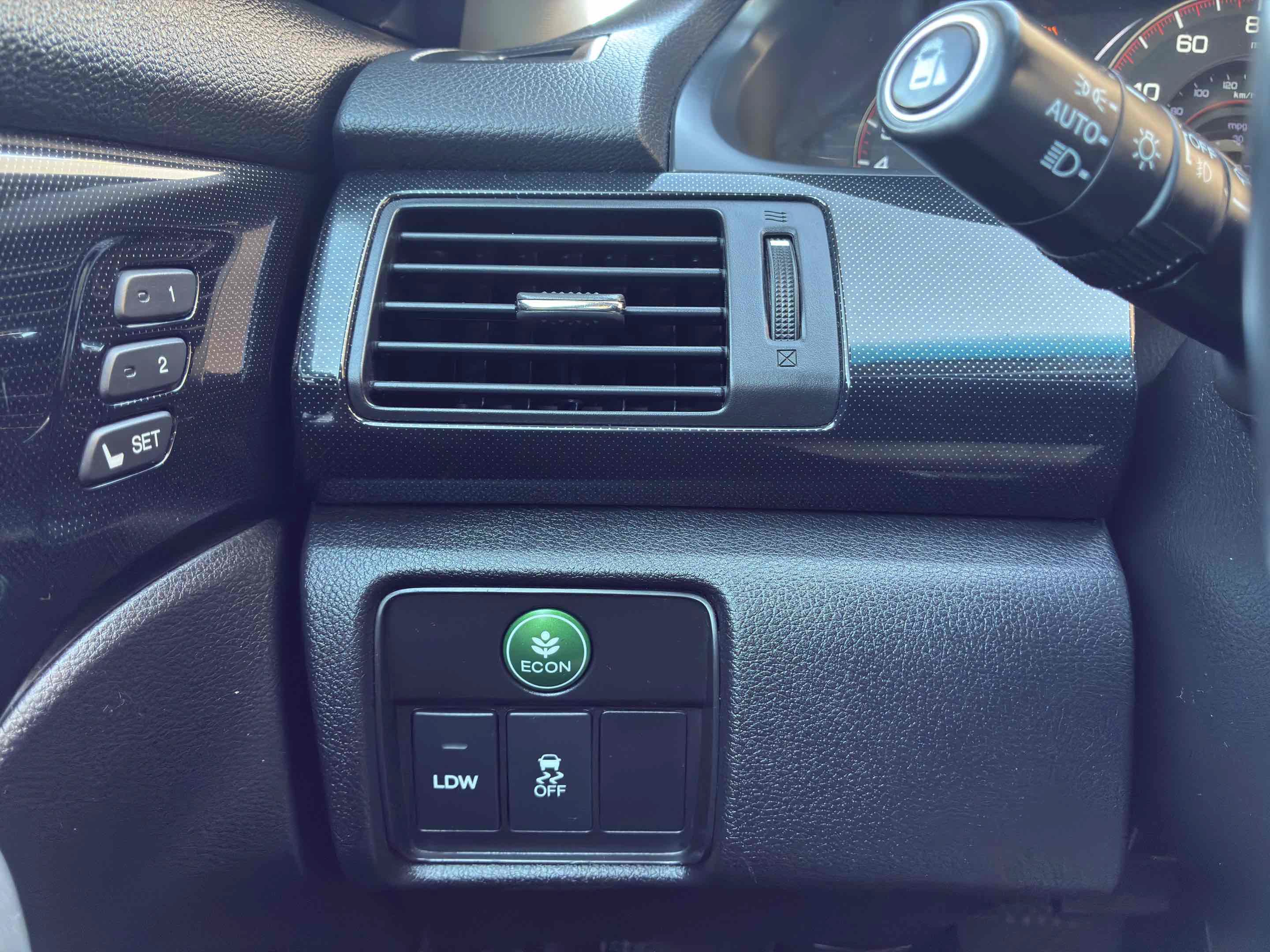 Used 2015 Honda Accord EX-L image 42