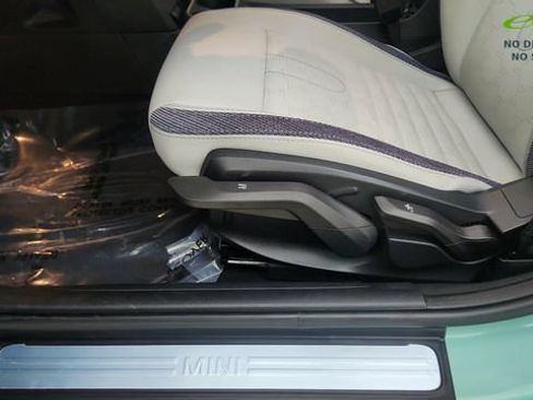 Used 2025 MINI Cooper S FWD image 35
