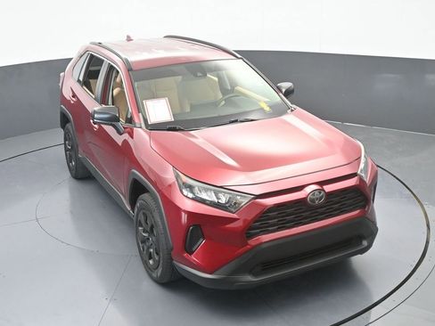 Used 2019 Toyota RAV4 LE image 52