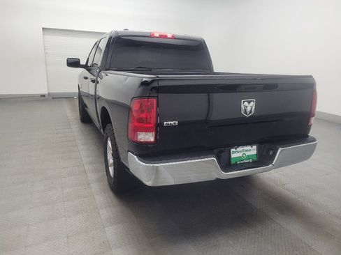 Used 2021 RAM 1500 Classic SLT RWD image 5