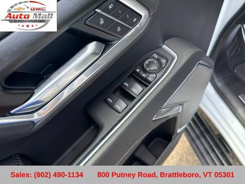Certified 2026 GMC Sierra 3500 Denali w/ Denali Reserve Package AWD/4WD image 13