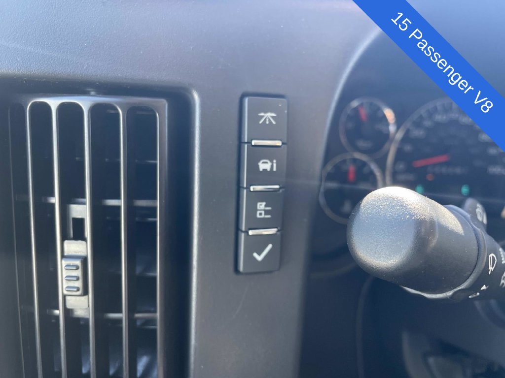 Used 2025 Chevrolet Express 3500 LT w/ LT Preferred Equipment Group RWD image 27
