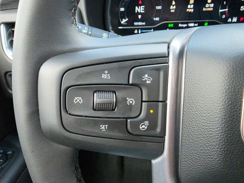 Used 2023 GMC Yukon XL SLT w/ SLT Luxury Package AWD/4WD image 14