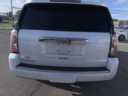 Used 2016 GMC Yukon Denali w/ Open Road Package AWD/4WD image 14