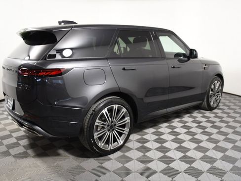 New 2026 Land Rover Range Rover Sport Dynamic SE AWD/4WD image 7